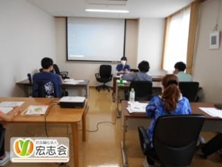 ハンド＆フットケアの様子